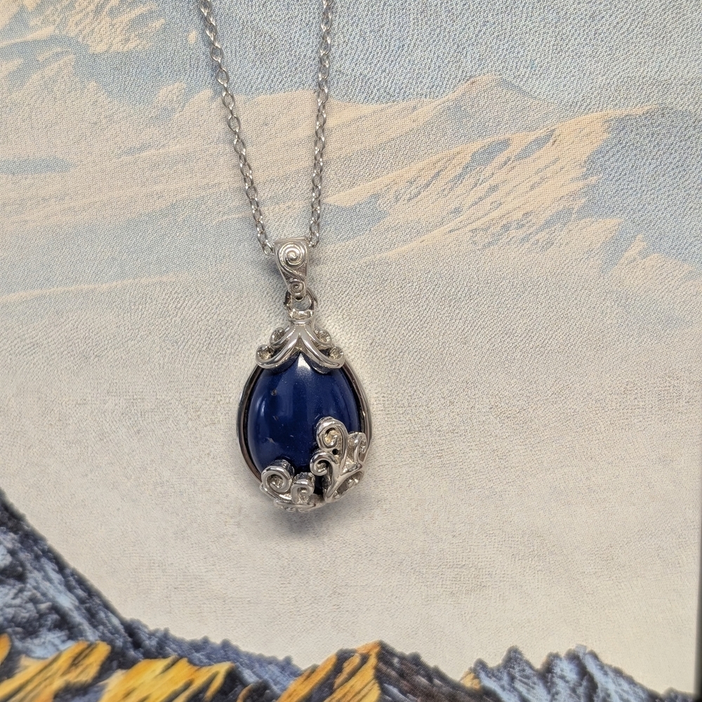 .925 Sterling Silver Blue Pendant Necklace